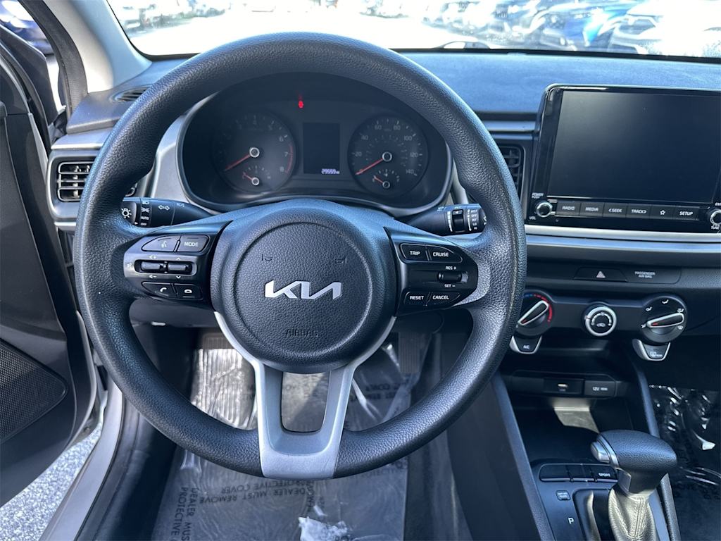 Thumbnail: 2022 Kia Rio - 2