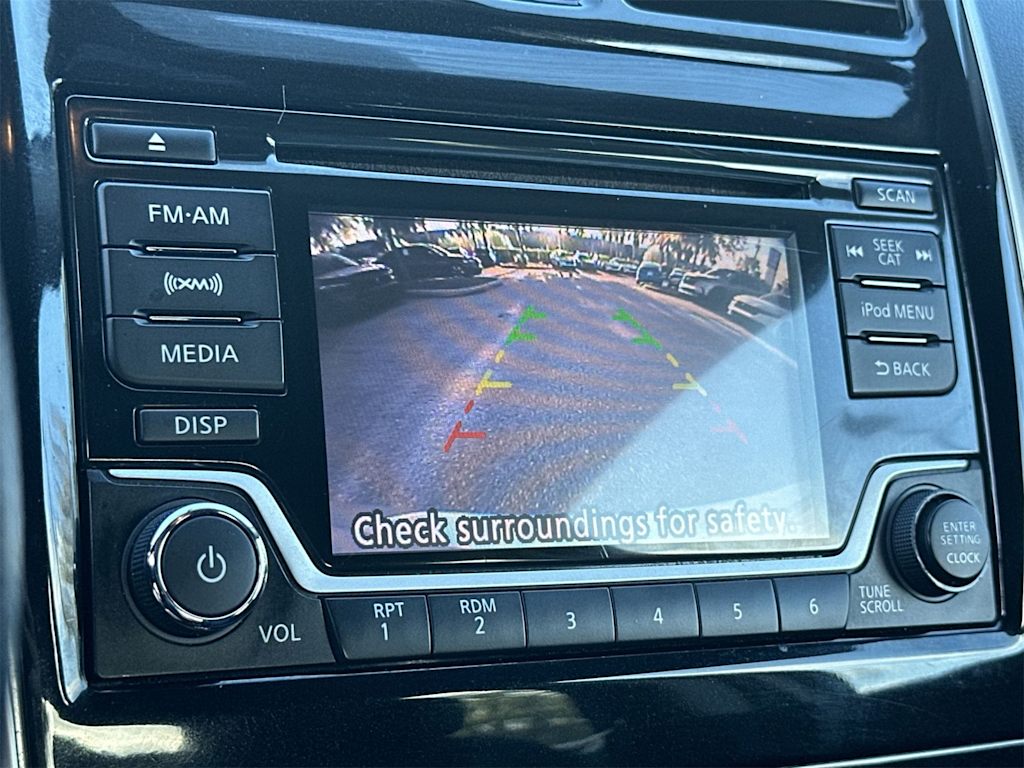 Thumbnail: 2018 Nissan Versa - 11