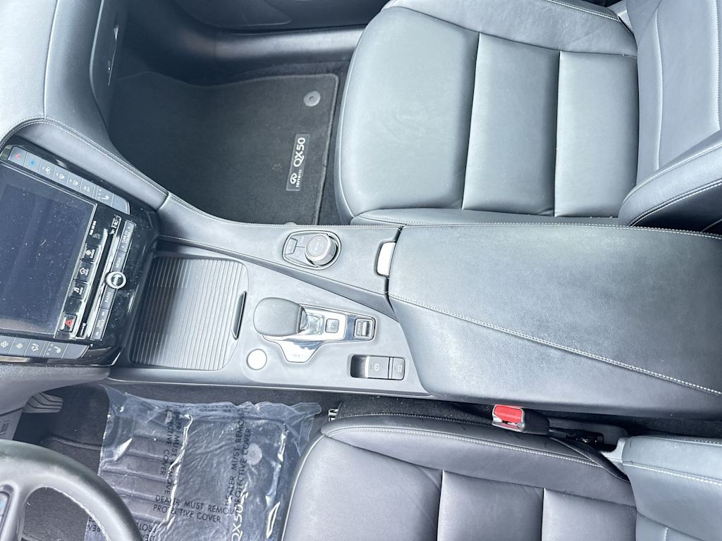 Thumbnail: 2021 INFINITI QX50 - 23
