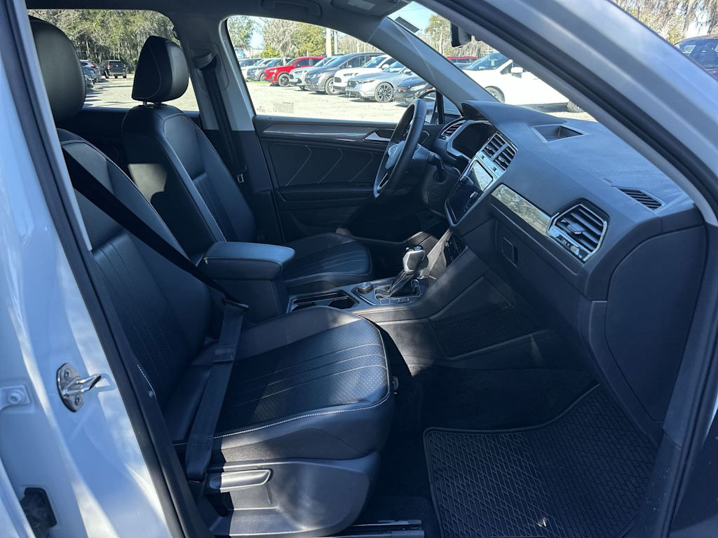 Thumbnail: 2024 Volkswagen Tiguan - 21