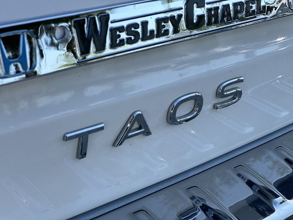 Thumbnail: 2023 Volkswagen Taos - 18