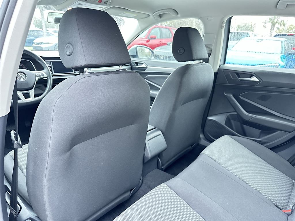 Thumbnail: 2021 Volkswagen Jetta - 11