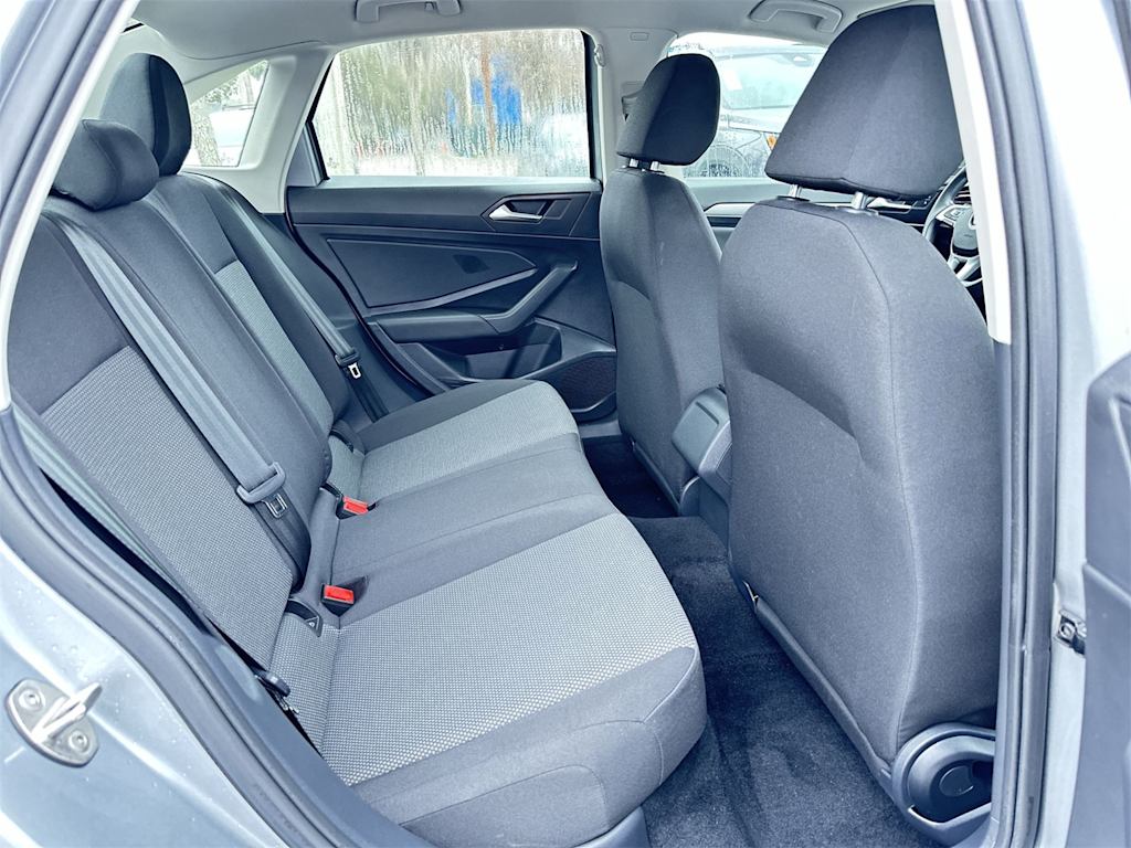 Thumbnail: 2021 Volkswagen Jetta - 20