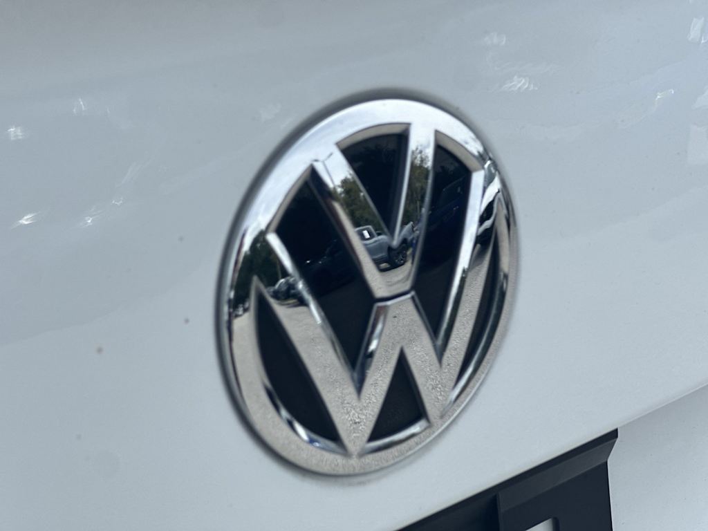Thumbnail: 2019 Volkswagen Jetta - 6