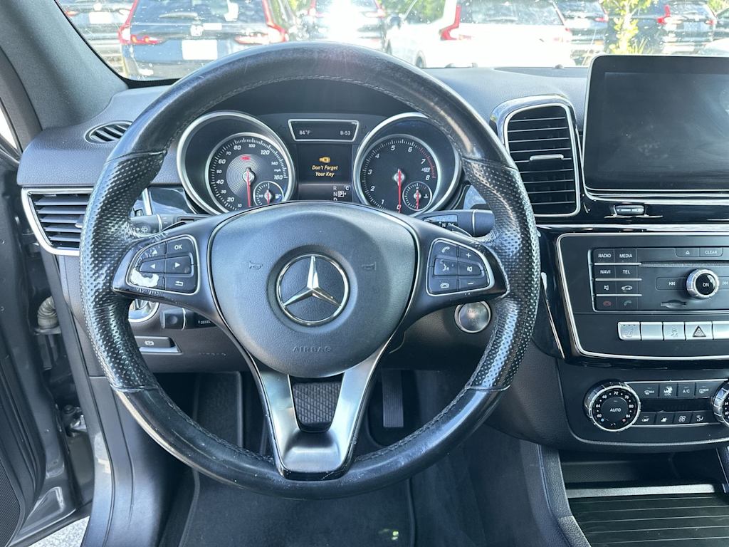 Thumbnail: 2018 Mercedes-Benz GLE - 2
