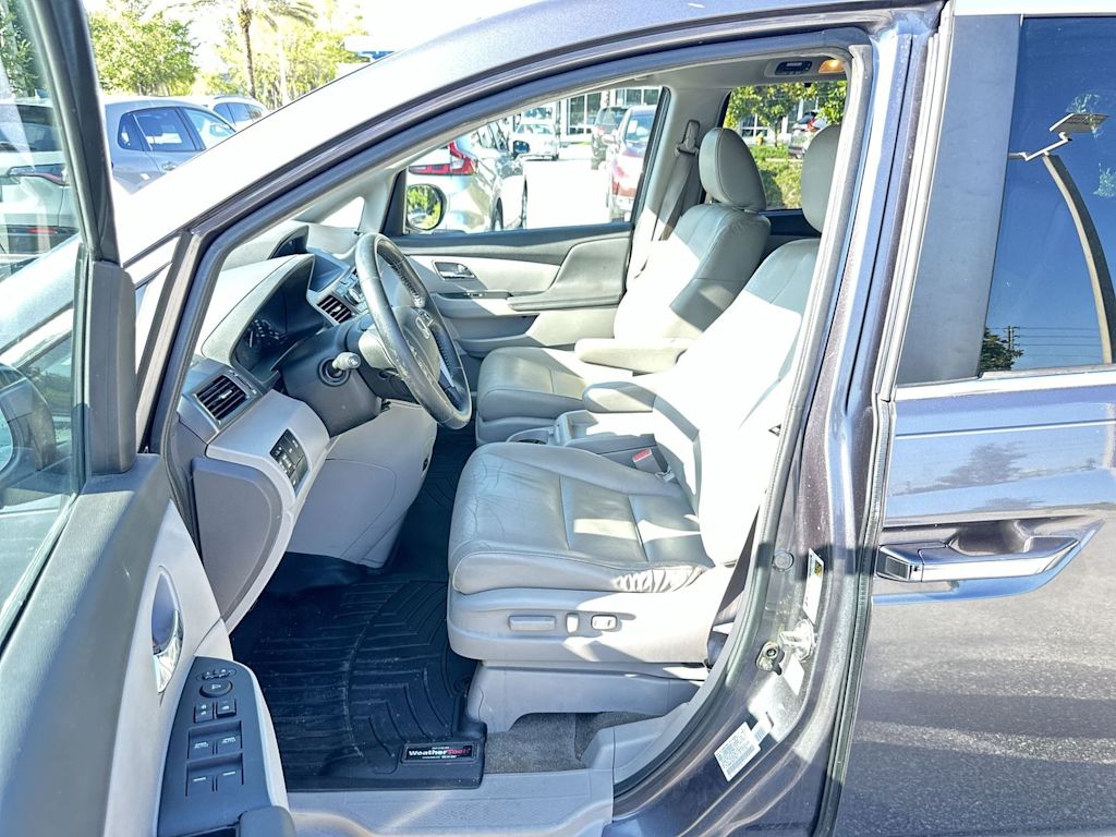Thumbnail: 2015 Honda Odyssey - 9