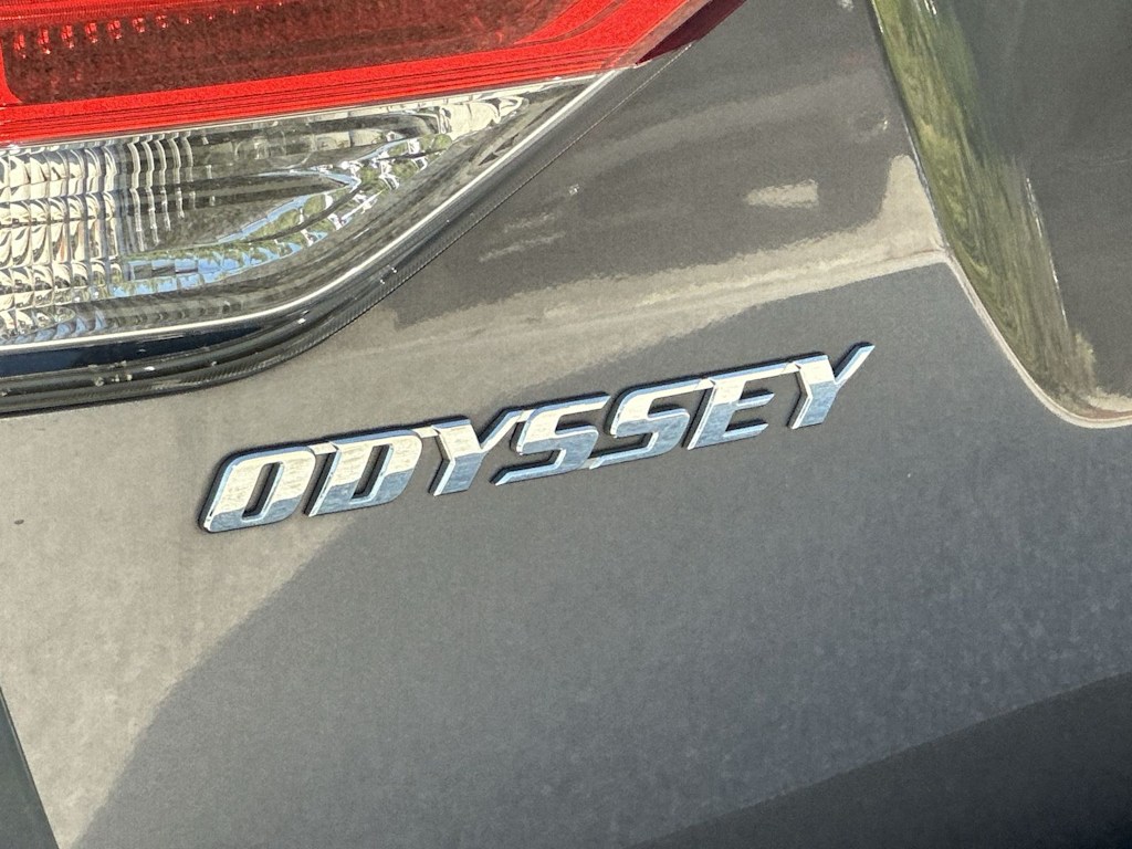 Thumbnail: 2015 Honda Odyssey - 22