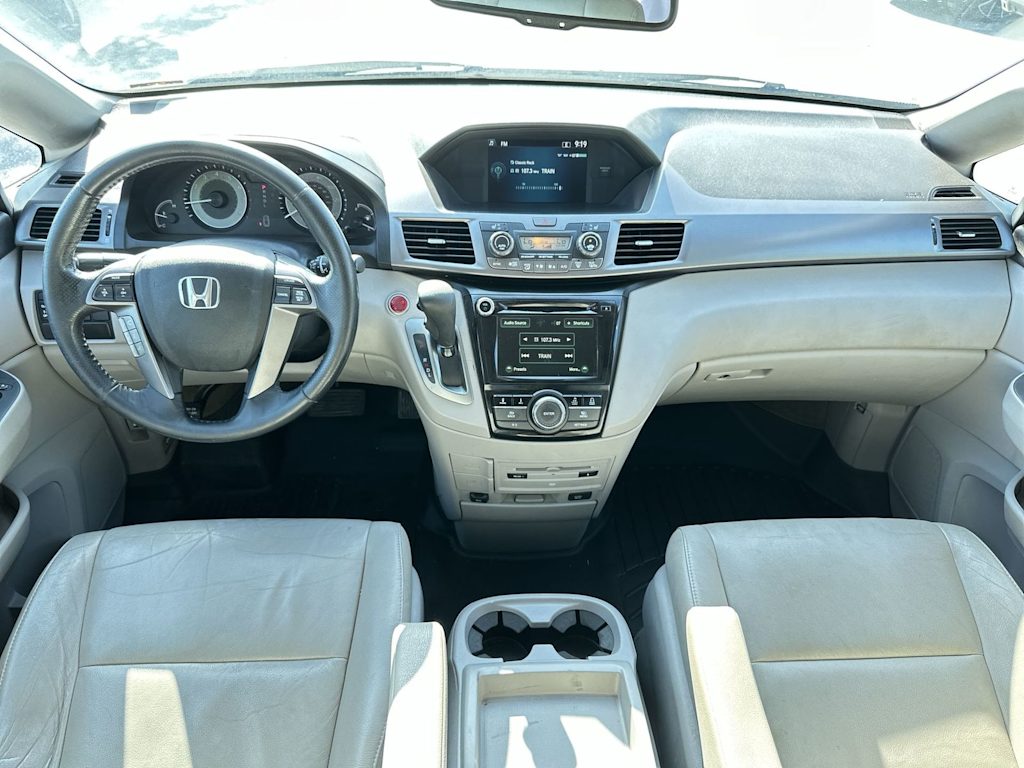 Thumbnail: 2015 Honda Odyssey - 2