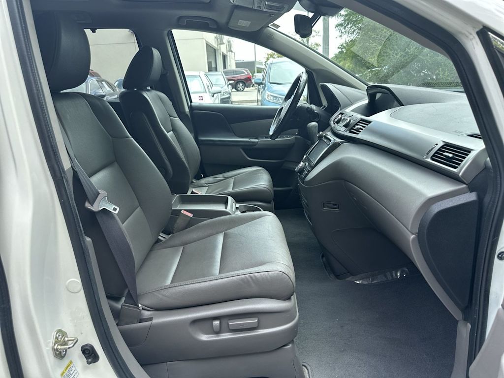 Thumbnail: 2016 Honda Odyssey - 10