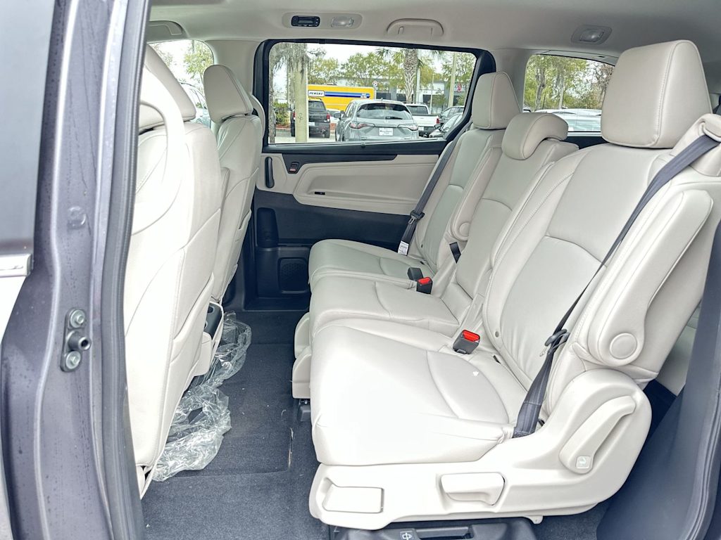 Thumbnail: 2026 Honda Odyssey - 19