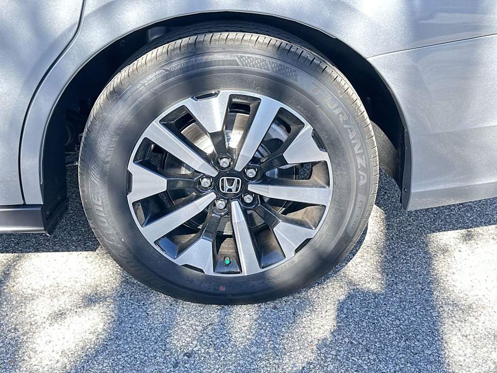Thumbnail: 2026 Honda Odyssey - 8