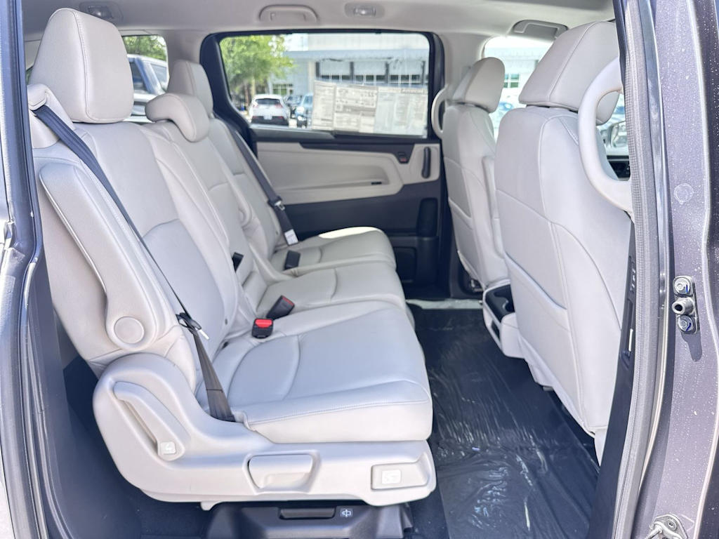 Thumbnail: 2026 Honda Odyssey - 20