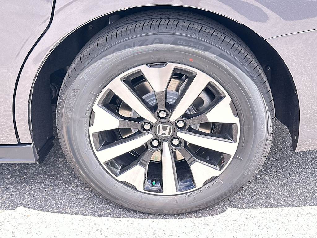 Thumbnail: 2026 Honda Odyssey - 8