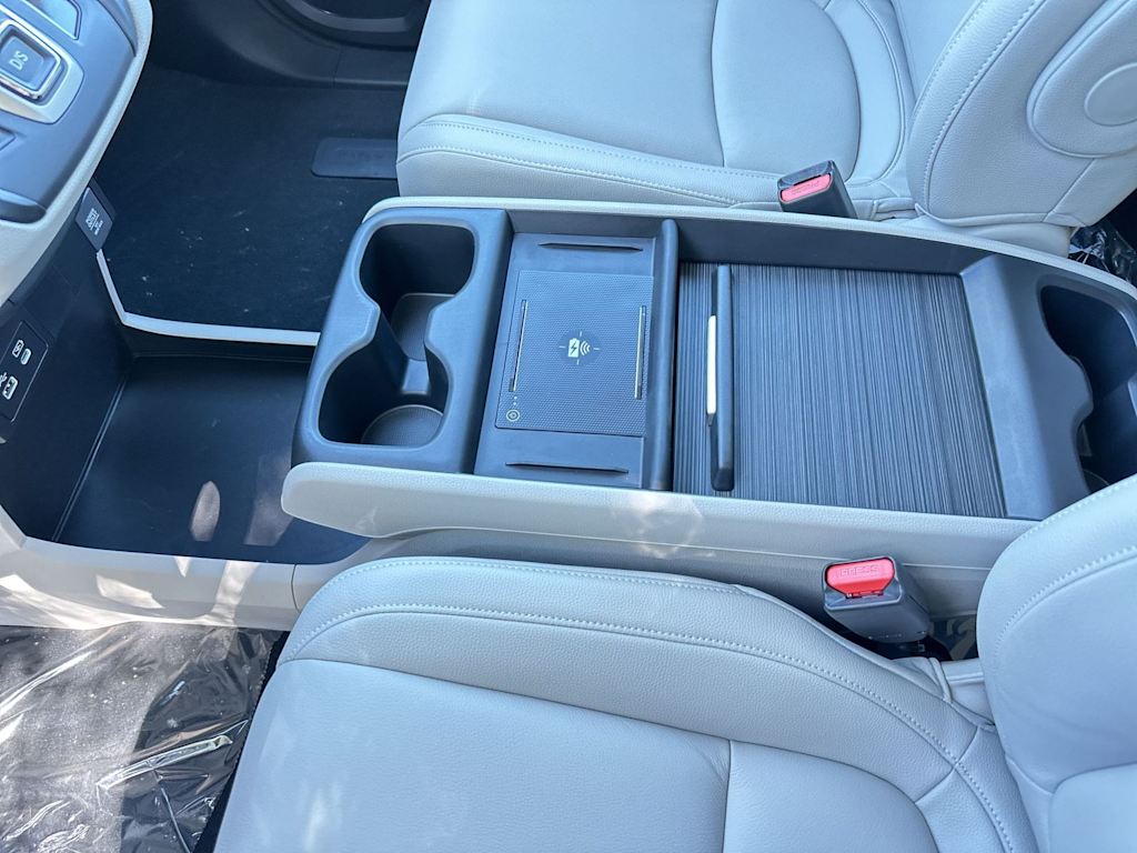 Thumbnail: 2026 Honda Odyssey - 22