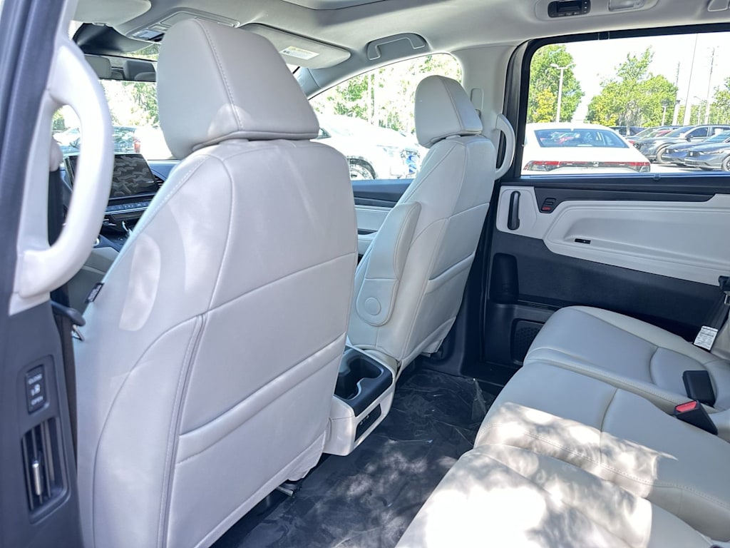 Thumbnail: 2026 Honda Odyssey - 19