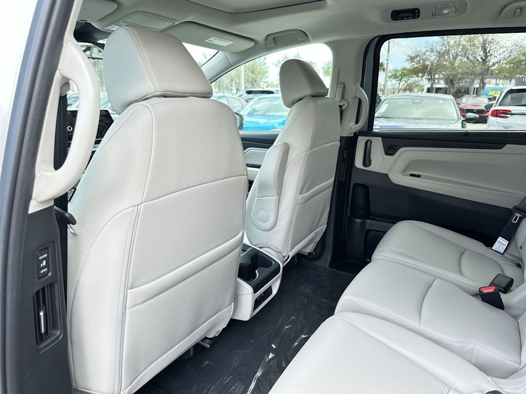 Thumbnail: 2026 Honda Odyssey - 11