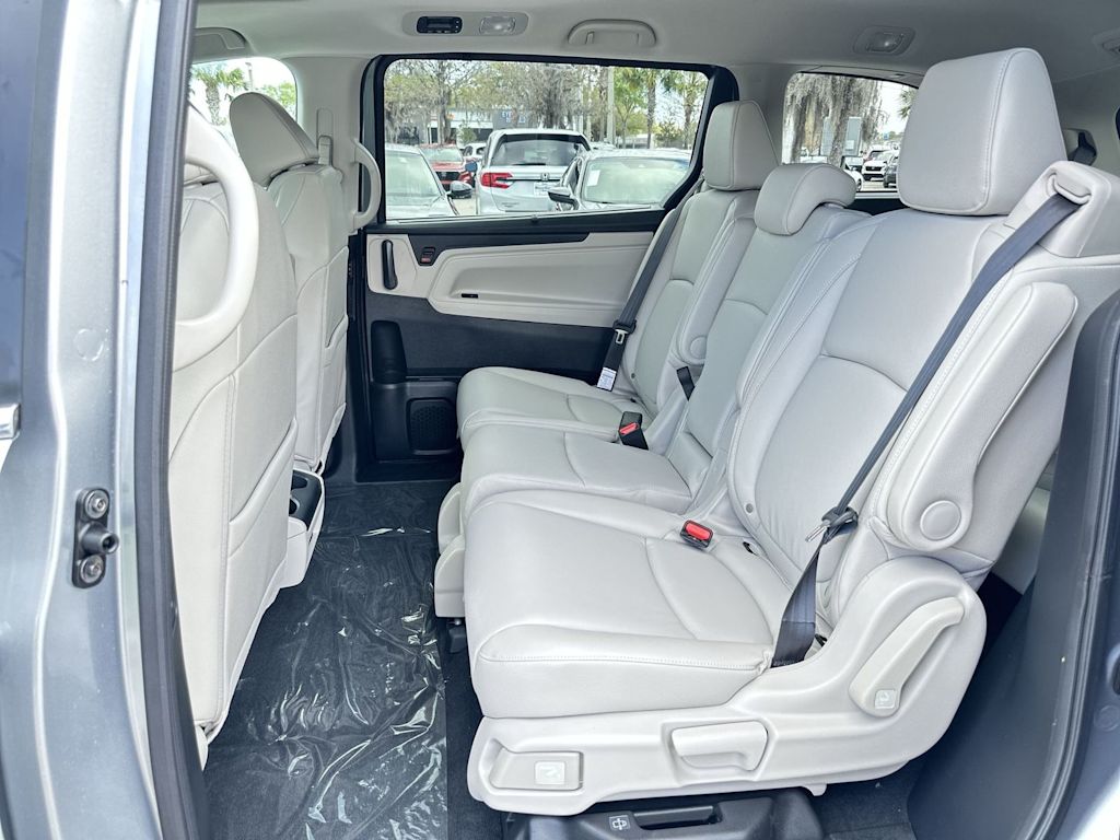 Thumbnail: 2026 Honda Odyssey - 19