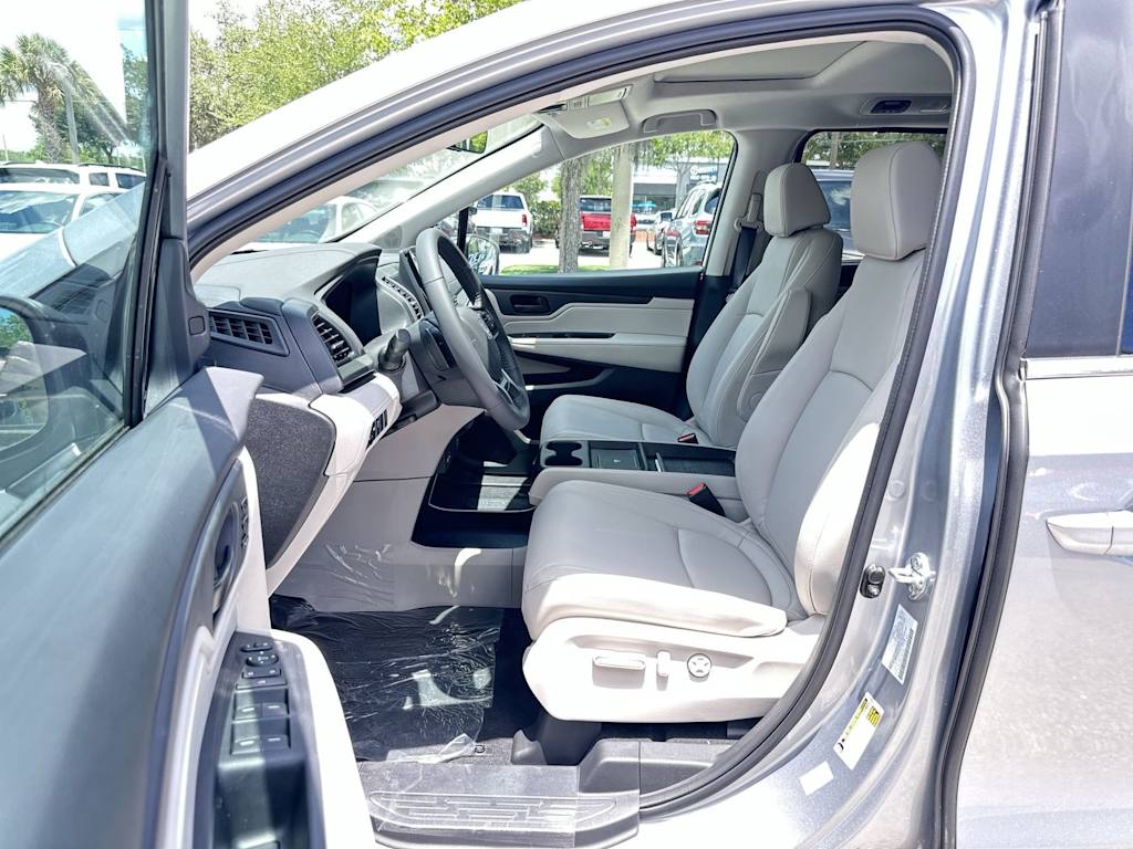 Thumbnail: 2026 Honda Odyssey - 11