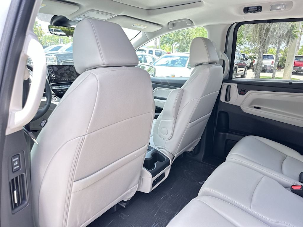 Thumbnail: 2026 Honda Odyssey - 19