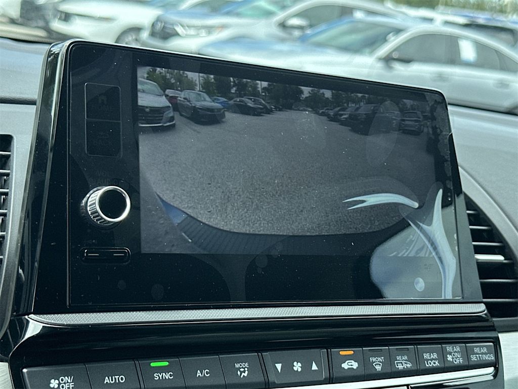 Thumbnail: 2026 Honda Odyssey - 12