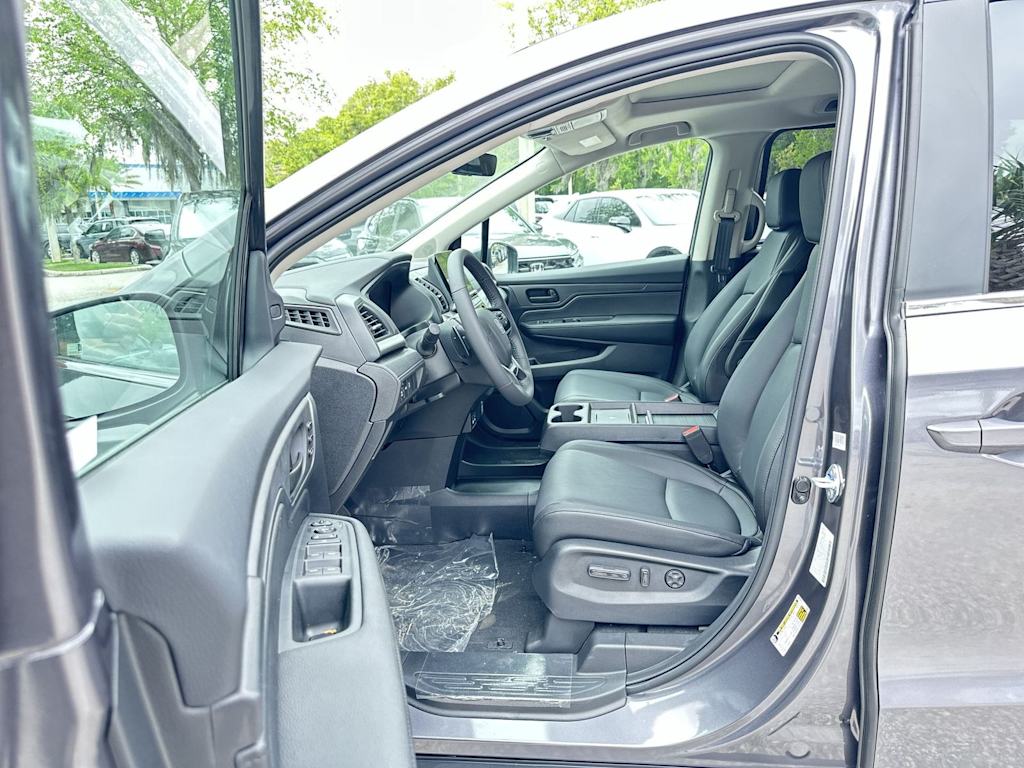 Thumbnail: 2026 Honda Odyssey - 11