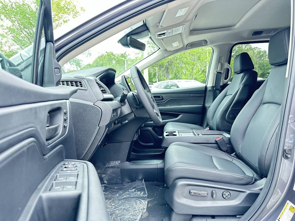 Thumbnail: 2026 Honda Odyssey - 12