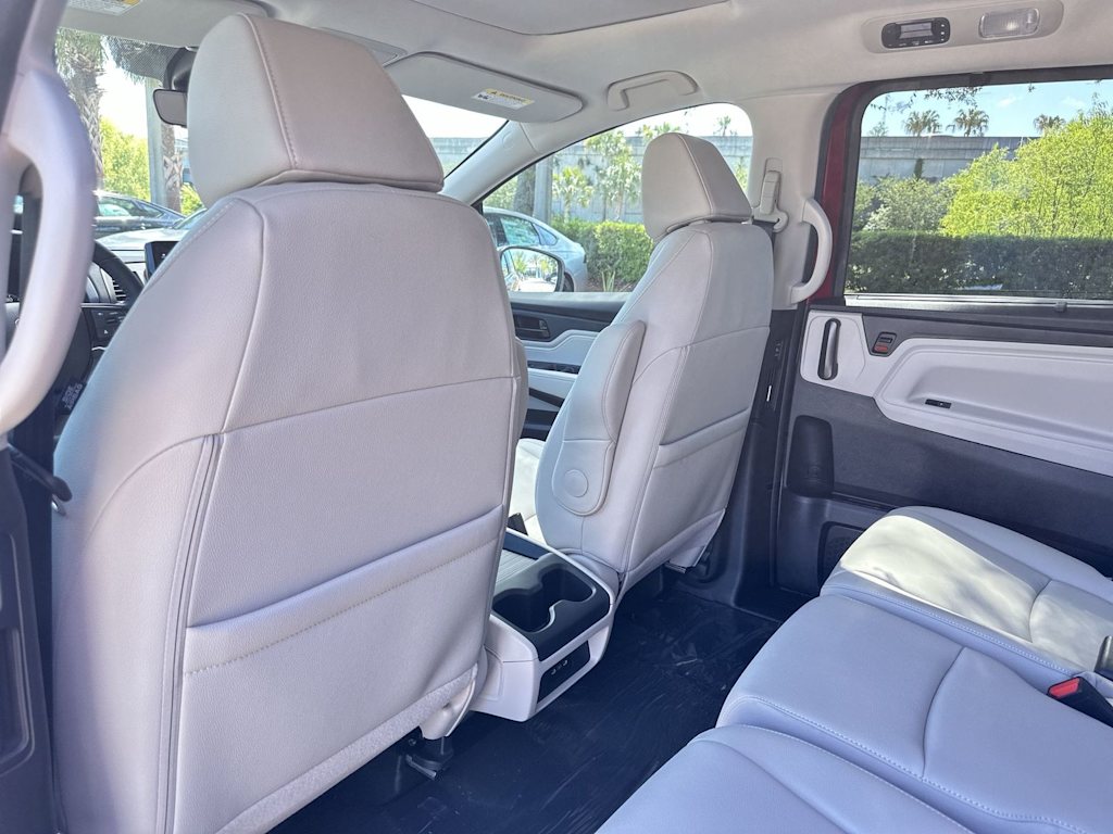 Thumbnail: 2026 Honda Odyssey - 19
