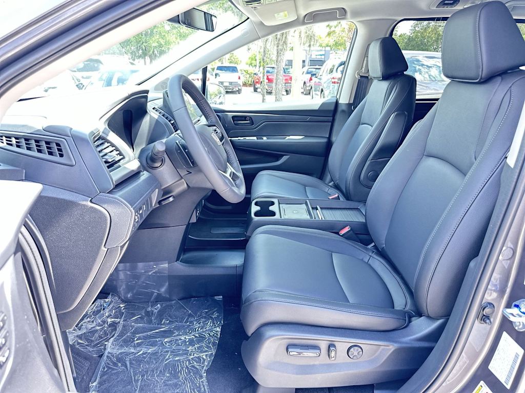 Thumbnail: 2026 Honda Odyssey - 9