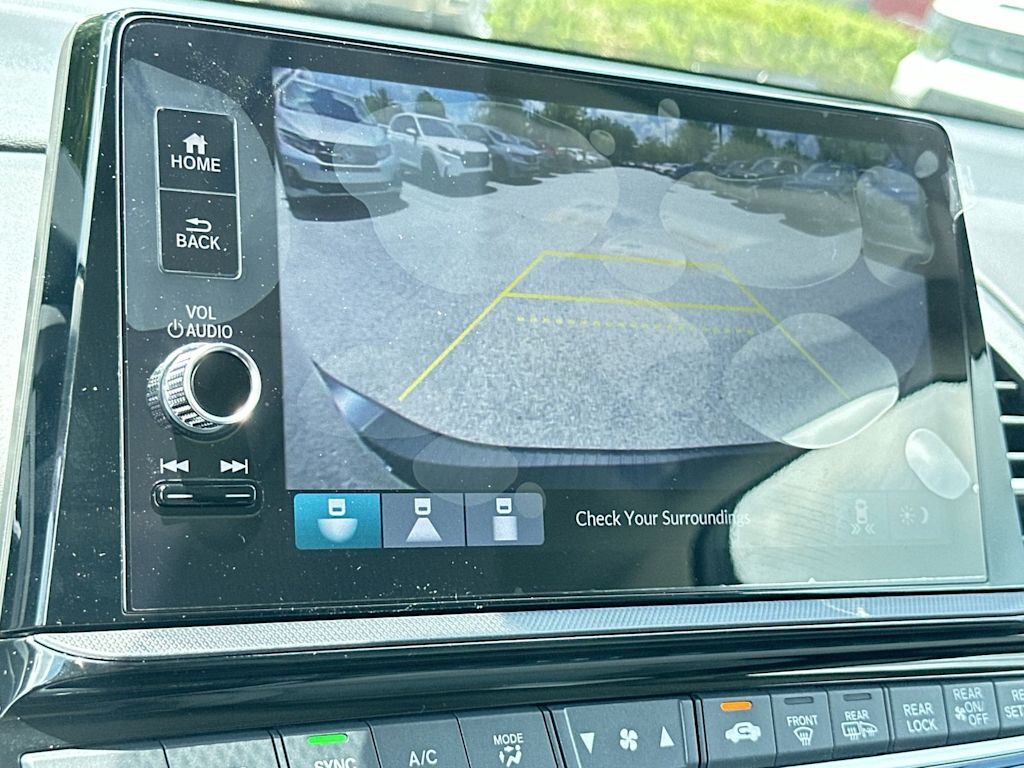 Thumbnail: 2026 Honda Odyssey - 11