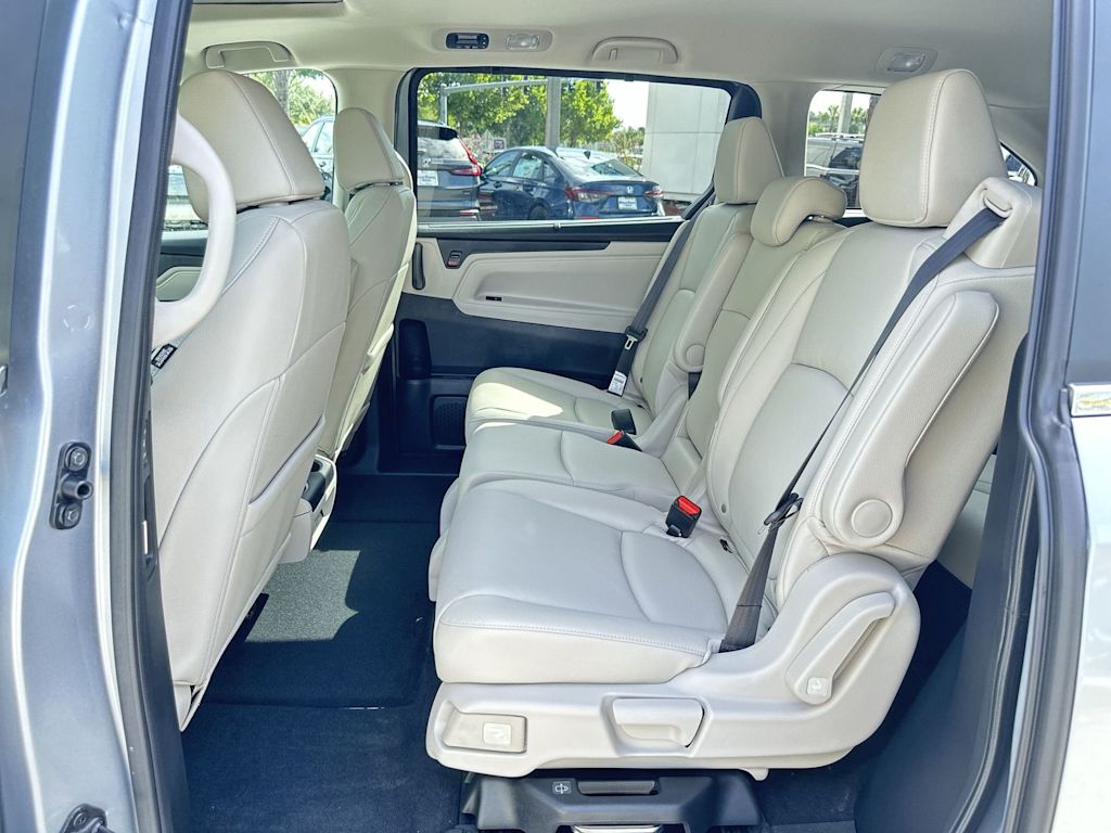 Thumbnail: 2026 Honda Odyssey - 19