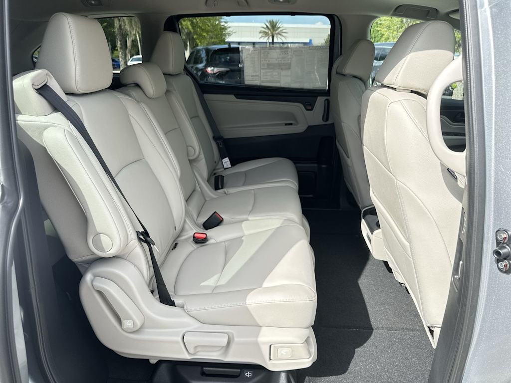 Thumbnail: 2026 Honda Odyssey - 20
