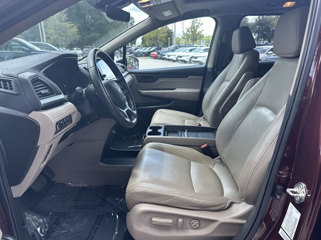 Thumbnail: 2019 Honda Odyssey - 9