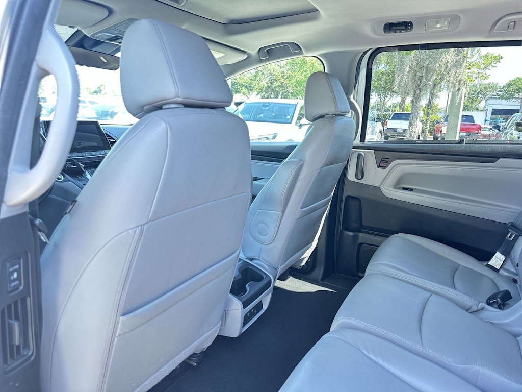 Thumbnail: 2018 Honda Odyssey - 19