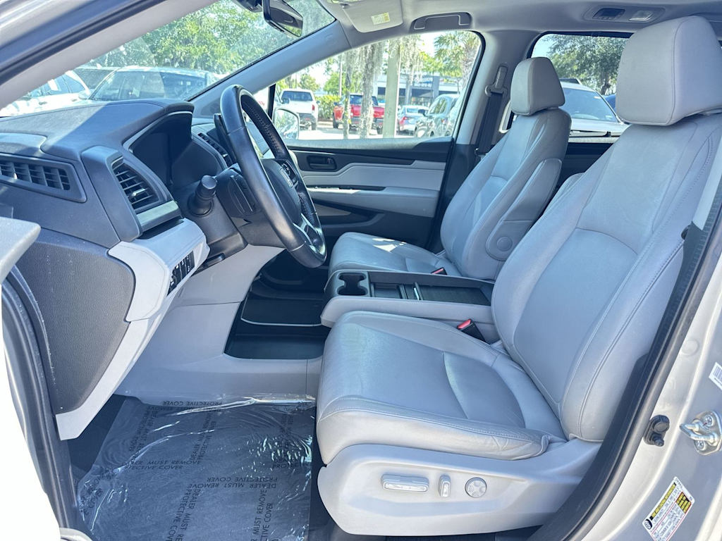 Thumbnail: 2018 Honda Odyssey - 9