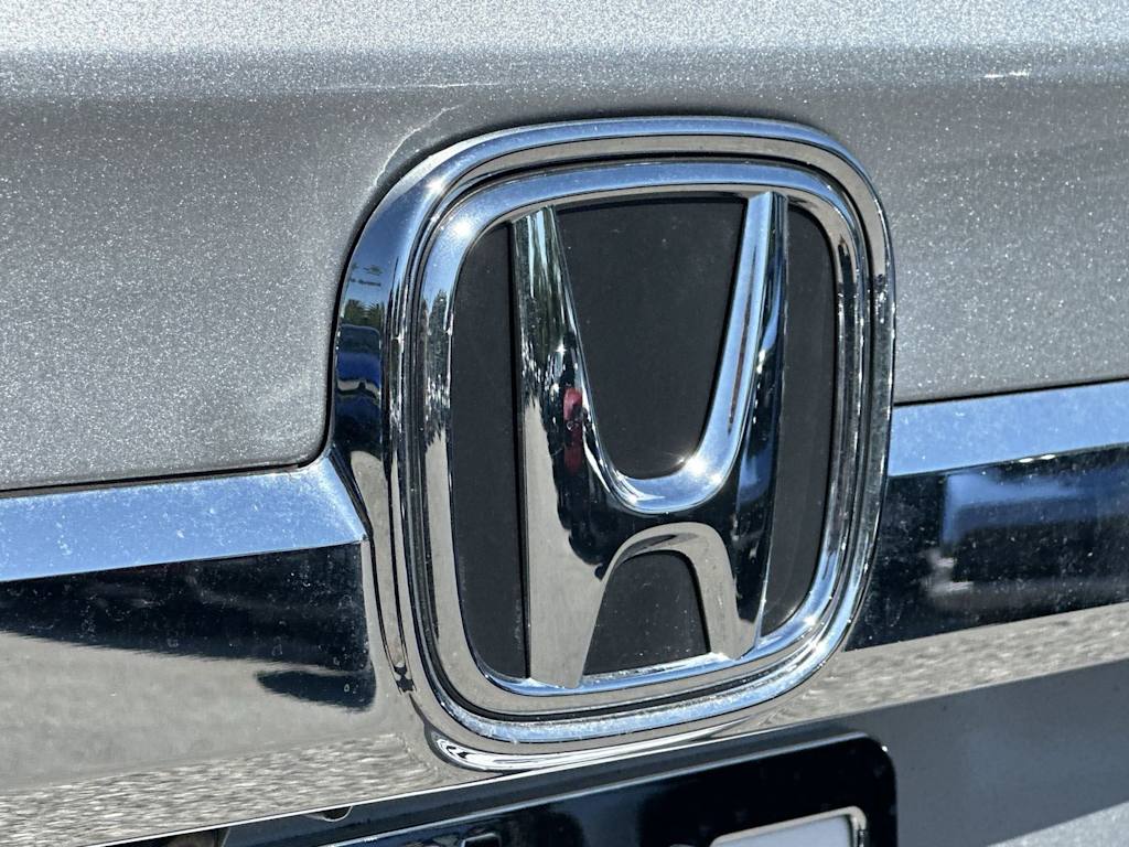 Thumbnail: 2018 Honda Odyssey - 7