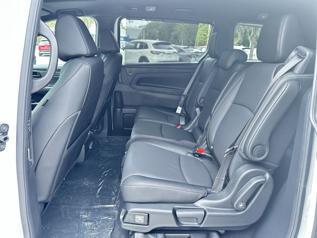 Thumbnail: 2026 Honda Odyssey - 20