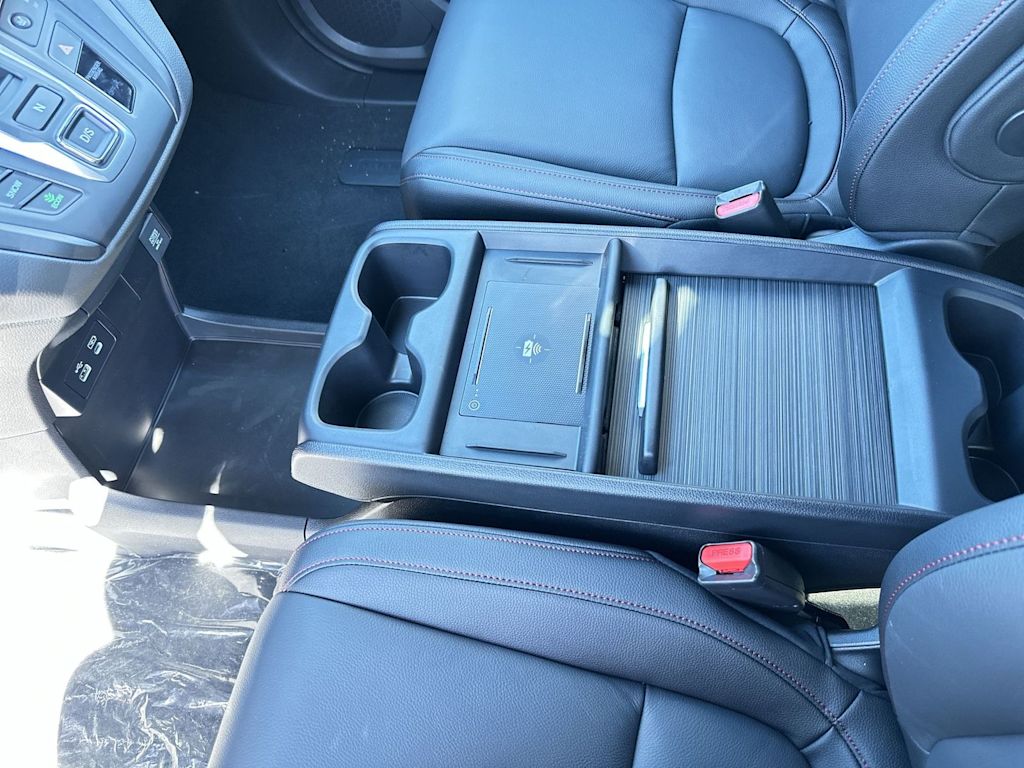 Thumbnail: 2026 Honda Odyssey - 21
