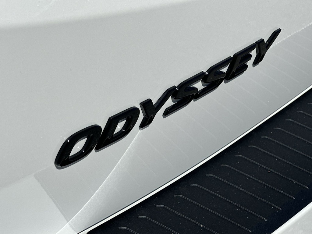 Thumbnail: 2026 Honda Odyssey - 17