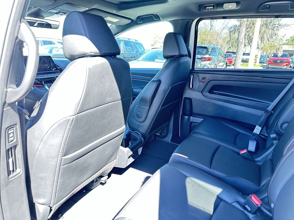 Thumbnail: 2026 Honda Odyssey - 18
