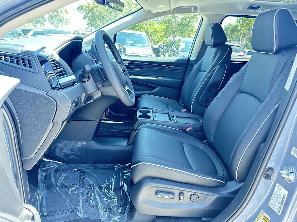 Thumbnail: 2026 Honda Odyssey - 9