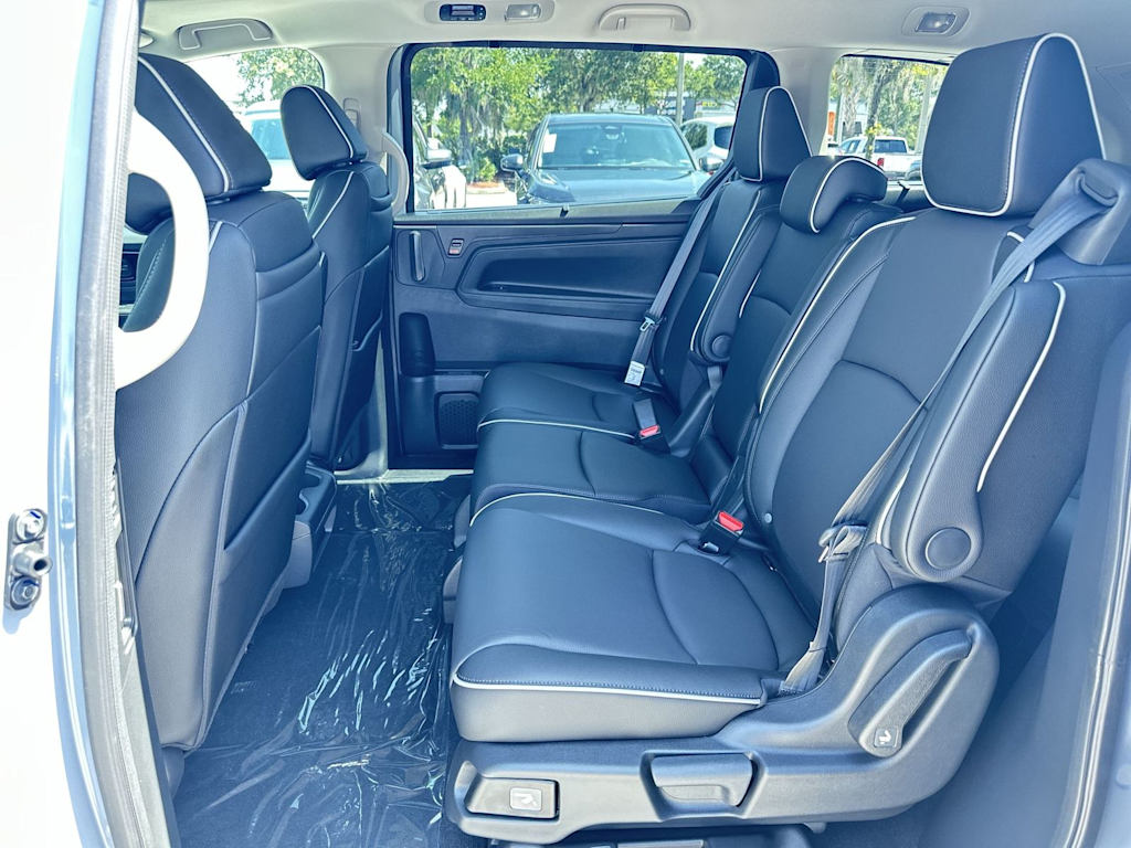 Thumbnail: 2026 Honda Odyssey - 20