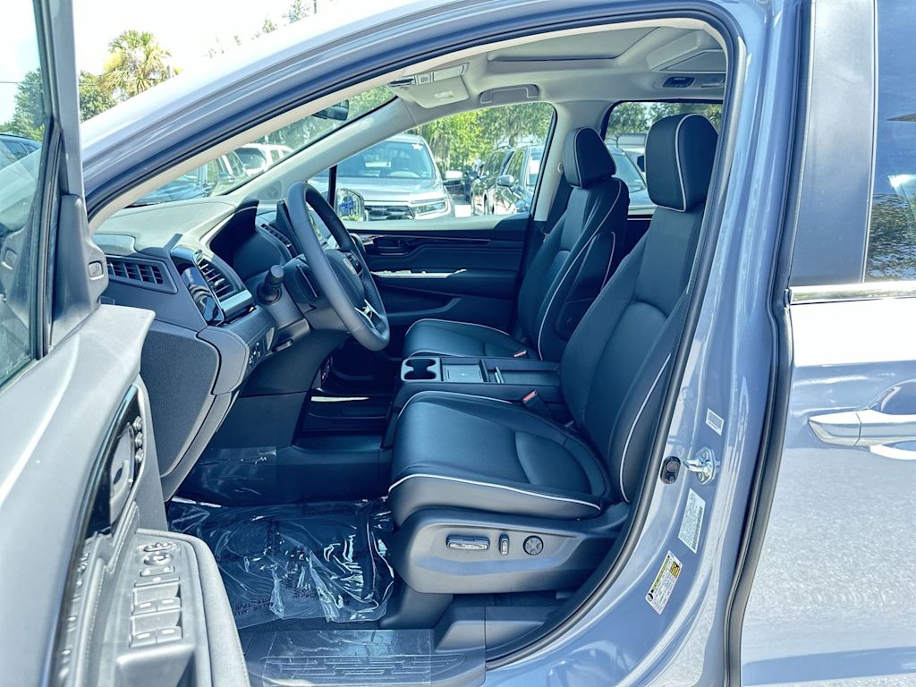 Thumbnail: 2026 Honda Odyssey - 11