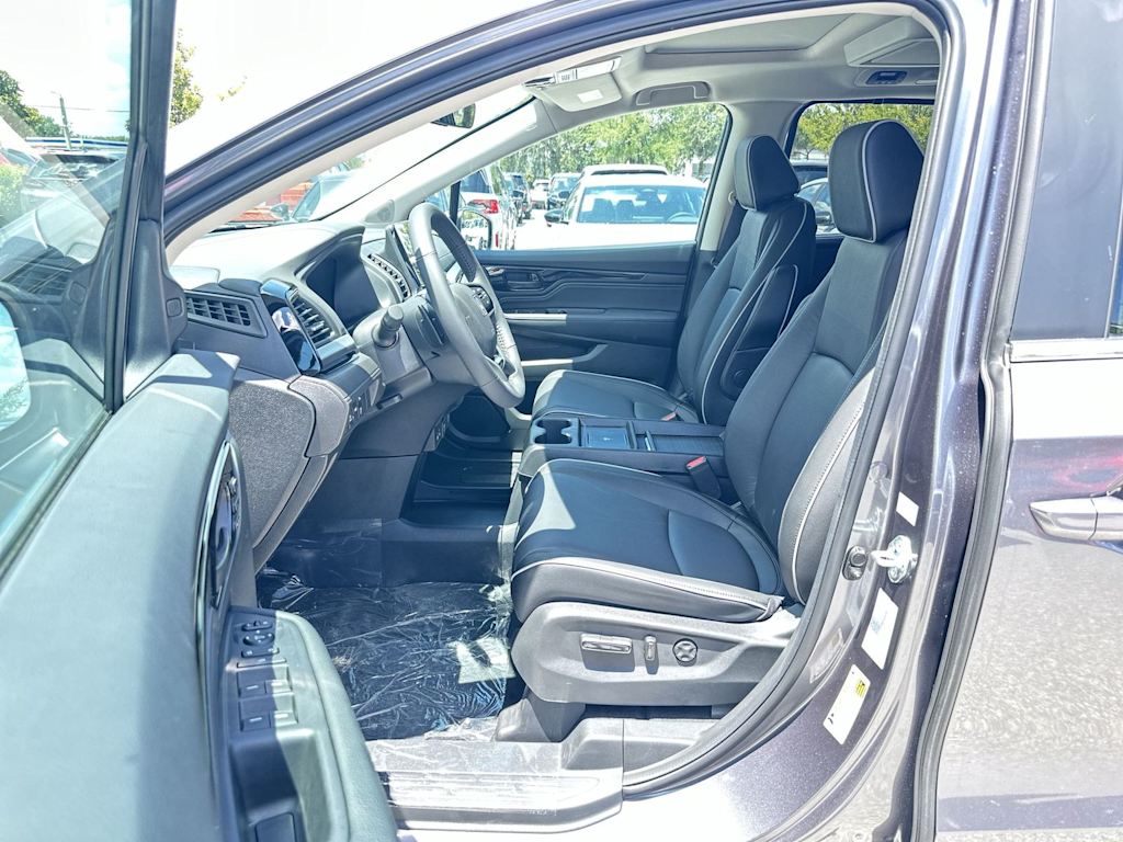 Thumbnail: 2026 Honda Odyssey - 10