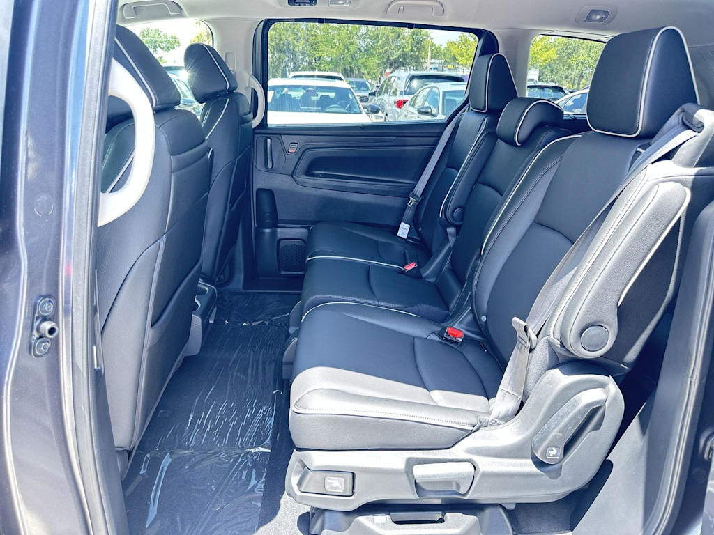 Thumbnail: 2026 Honda Odyssey - 20