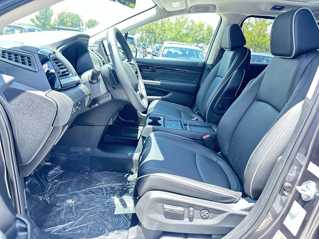 Thumbnail: 2026 Honda Odyssey - 18