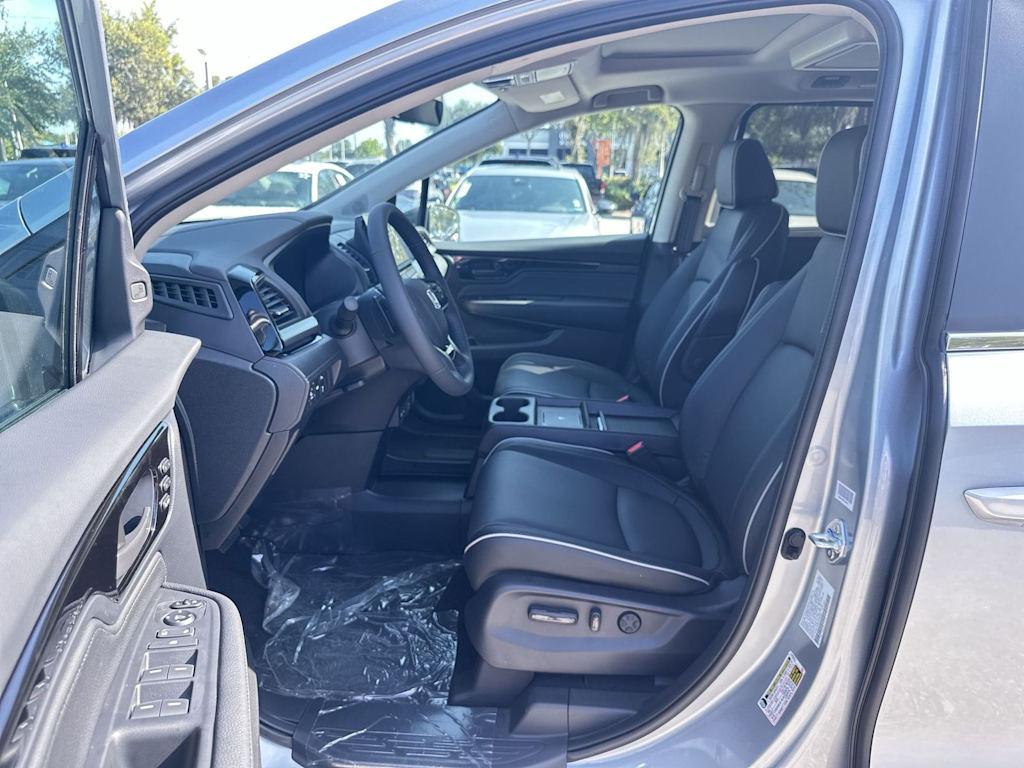 Thumbnail: 2026 Honda Odyssey - 11