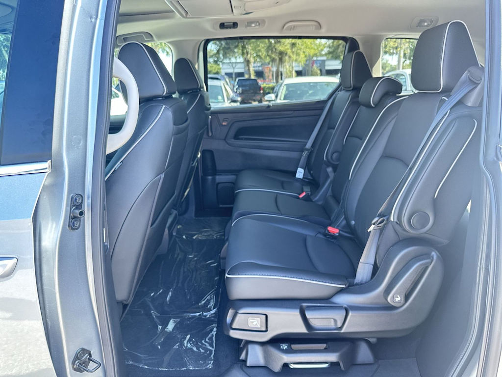 Thumbnail: 2026 Honda Odyssey - 20