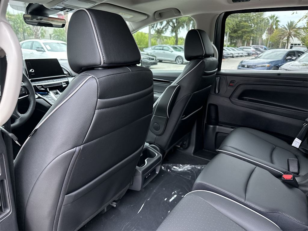 Thumbnail: 2026 Honda Odyssey - 18
