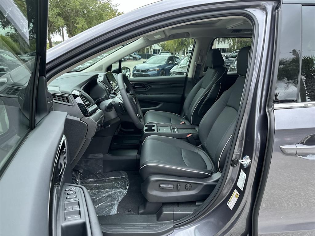 Thumbnail: 2026 Honda Odyssey - 11