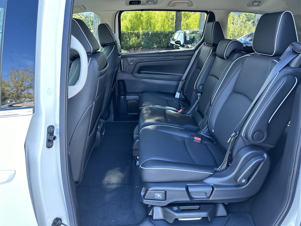 Thumbnail: 2026 Honda Odyssey - 20